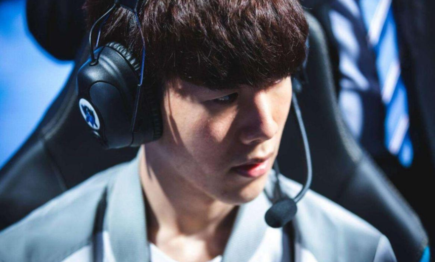 他凭借灵活 他凭借灵活