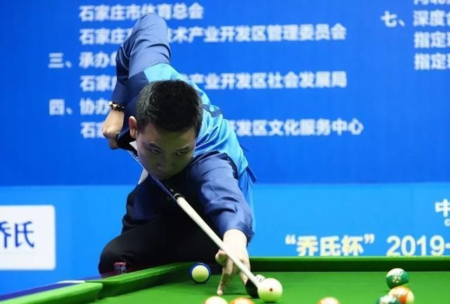 的巨额奖金 的巨额奖金