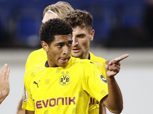 他无疑是C 他无疑是C