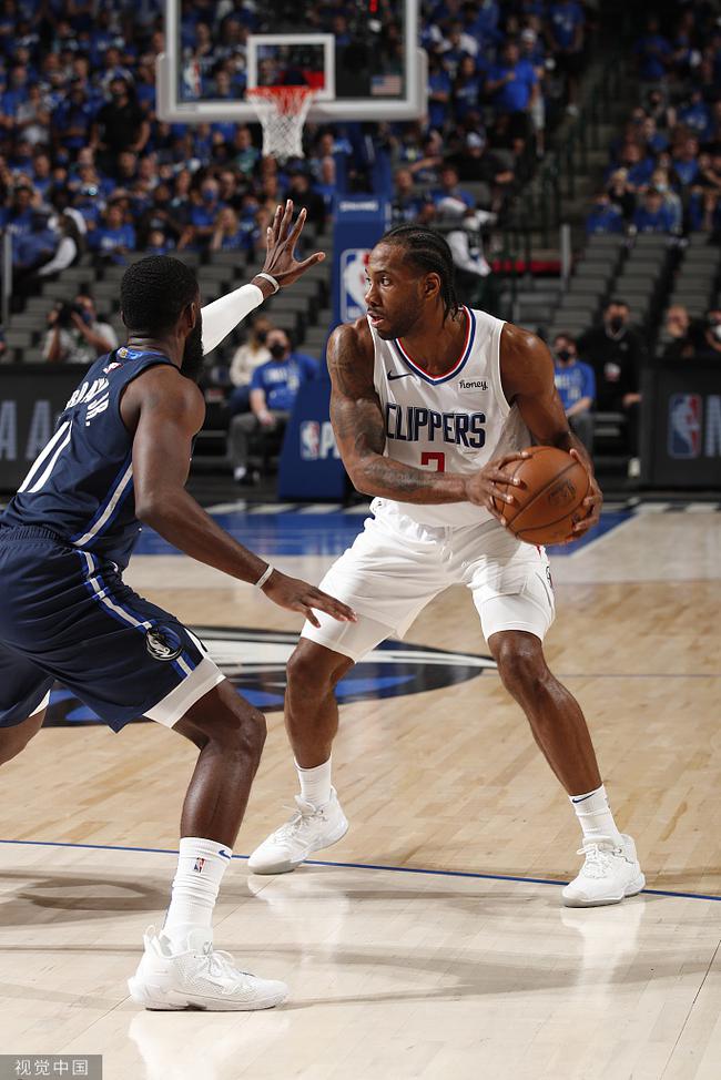 与因西涅或 与因西涅或